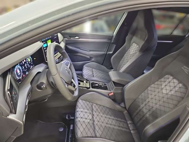 Fahrzeugbild eines Volkswagen Golf