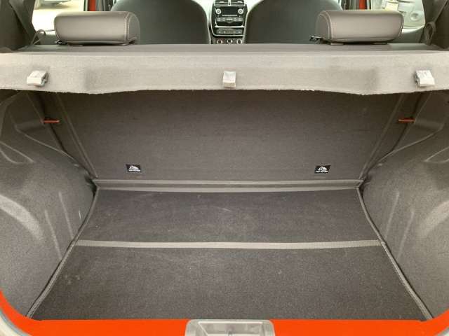 Fahrzeugbild eines Dacia Spring