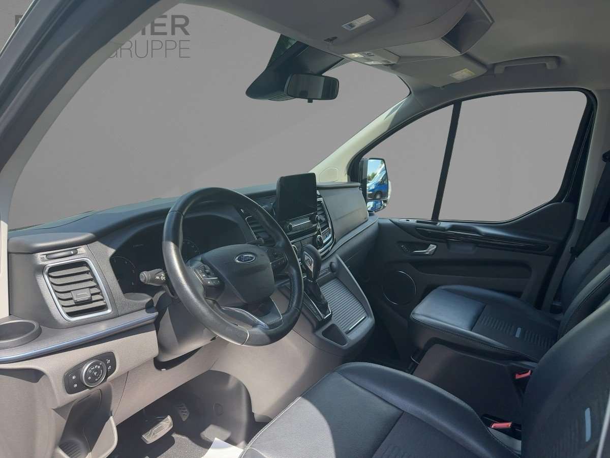 Fahrzeugbild eines Ford Tourneo Custom