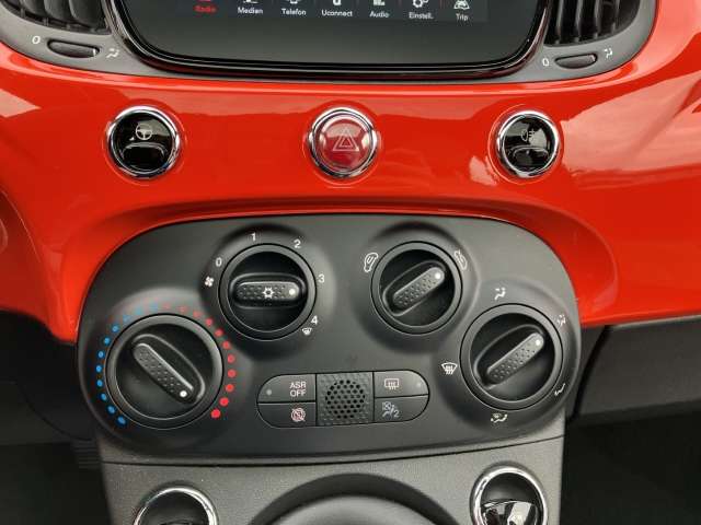 Fahrzeugbild eines Fiat 500