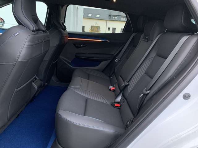 Fahrzeugbild eines Renault Scenic E-TECH