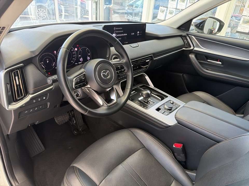 Fahrzeugbild eines Mazda CX-60