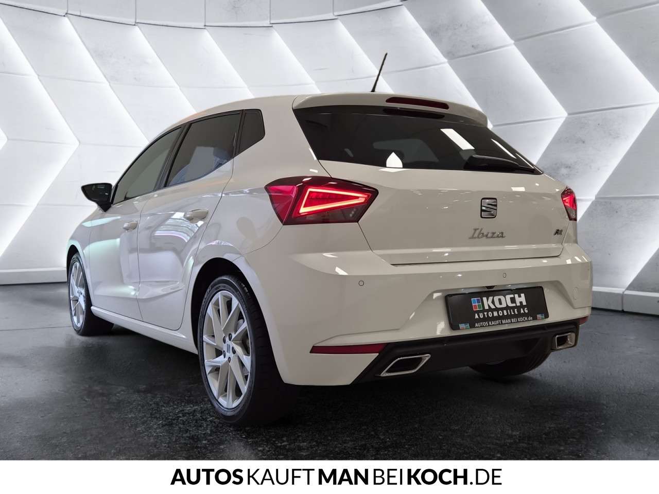 Fahrzeugbild eines SEAT Ibiza