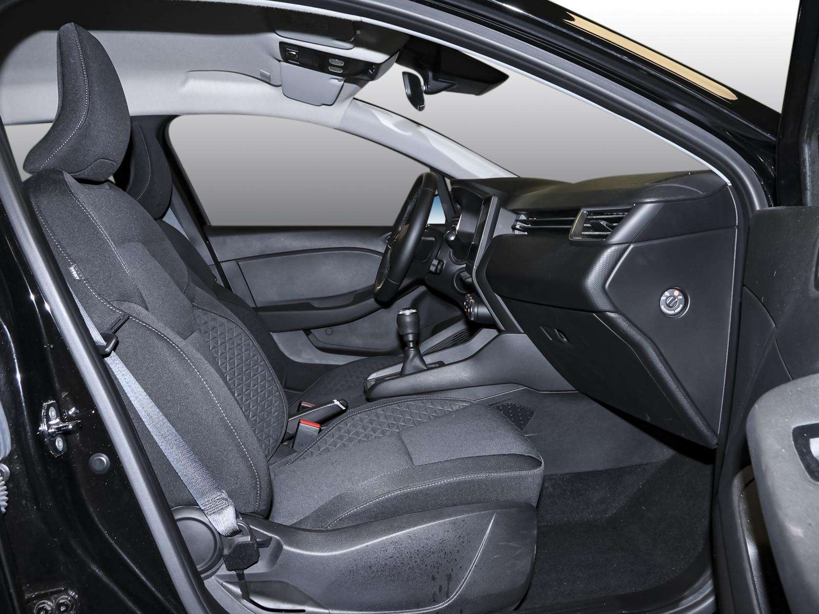 Fahrzeugbild eines Renault Clio