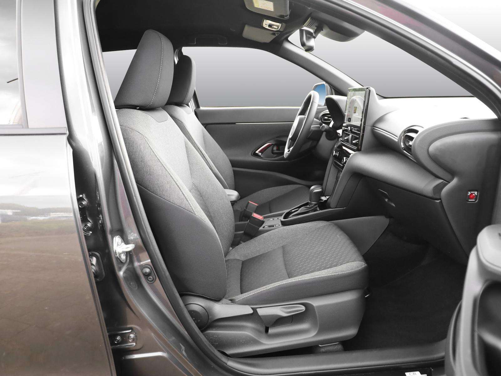 Fahrzeugbild eines Toyota Yaris Cross