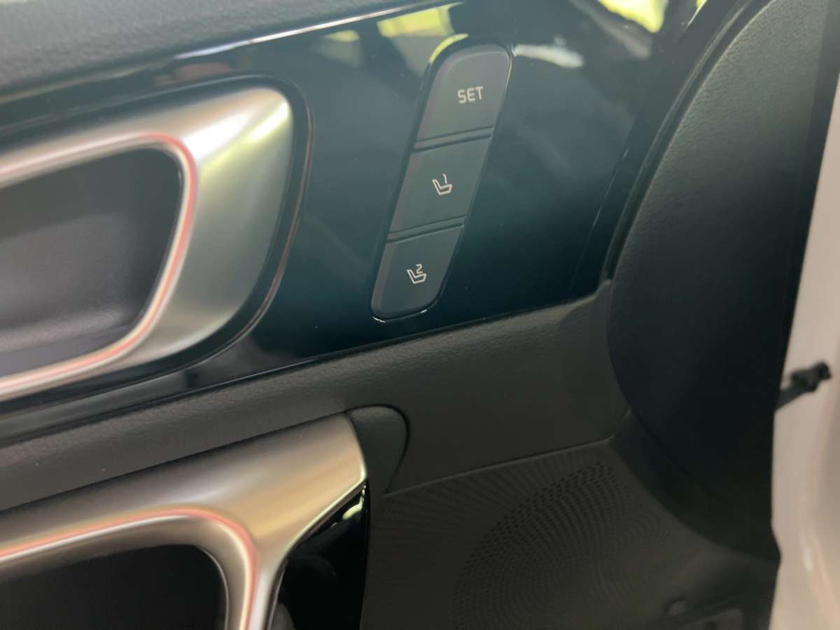 Fahrzeugbild eines Kia cee'd