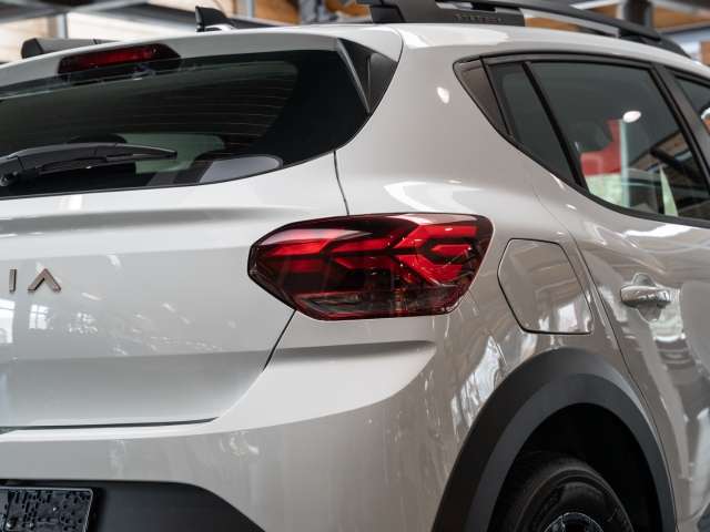 Fahrzeugbild eines Dacia Sandero