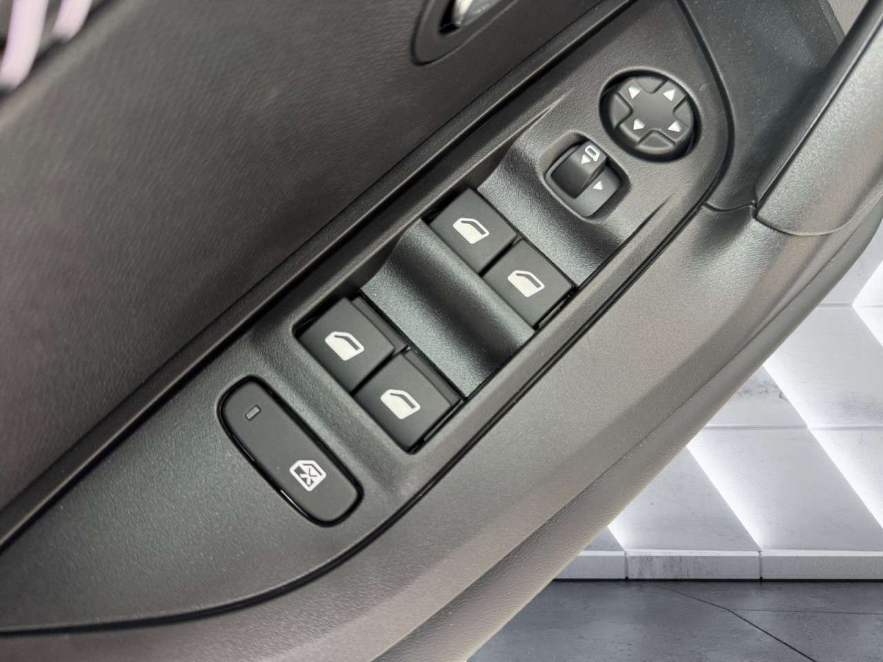 Fahrzeugbild eines Peugeot 2008