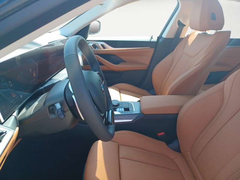 Fahrzeugbild eines BMW 4er-Reihe