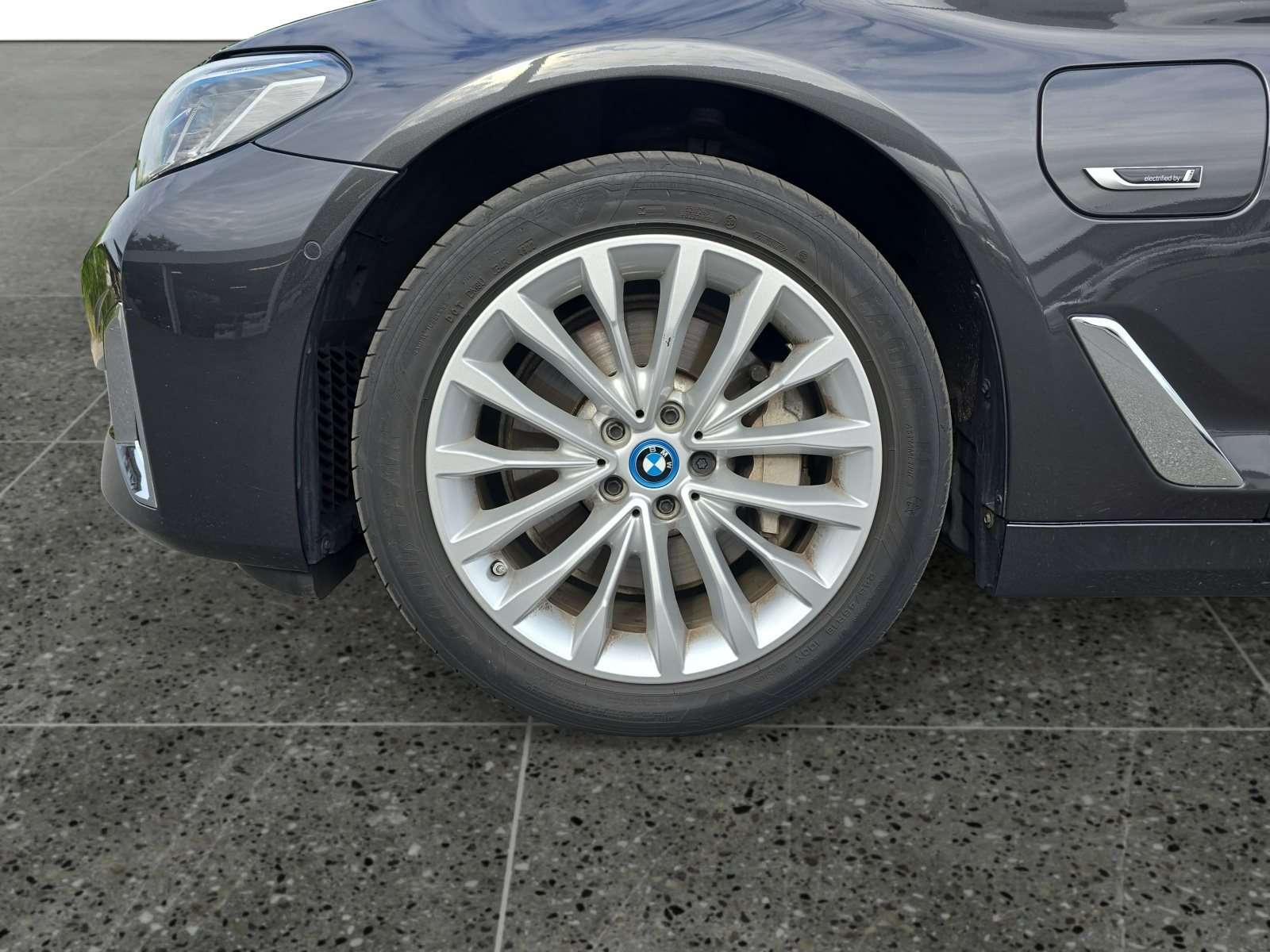 Fahrzeugbild eines BMW 5er-Reihe
