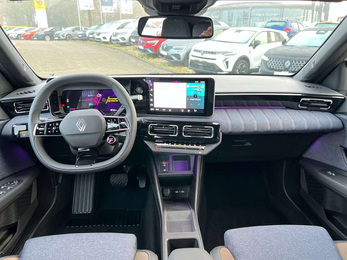 Fahrzeugbild eines Renault 5 E-TECH