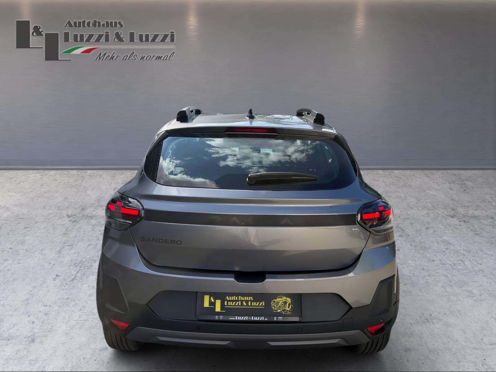 Fahrzeugbild eines Dacia Sandero
