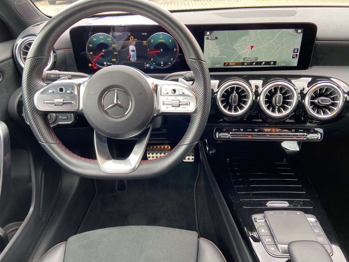 Fahrzeugbild eines Mercedes-Benz A-Klasse