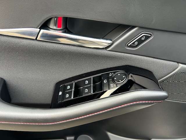 Fahrzeugbild eines Mazda CX-30