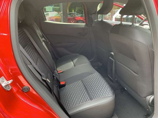 Fahrzeugbild eines Renault Clio