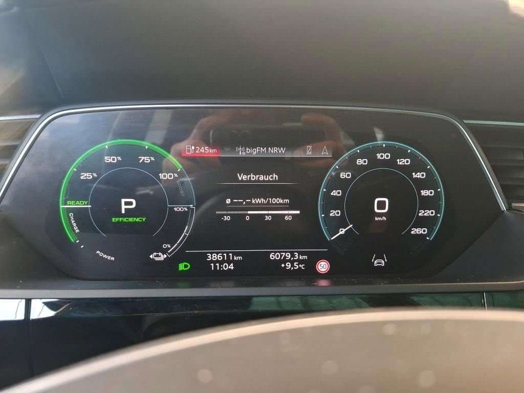 Fahrzeugbild eines Audi e-tron