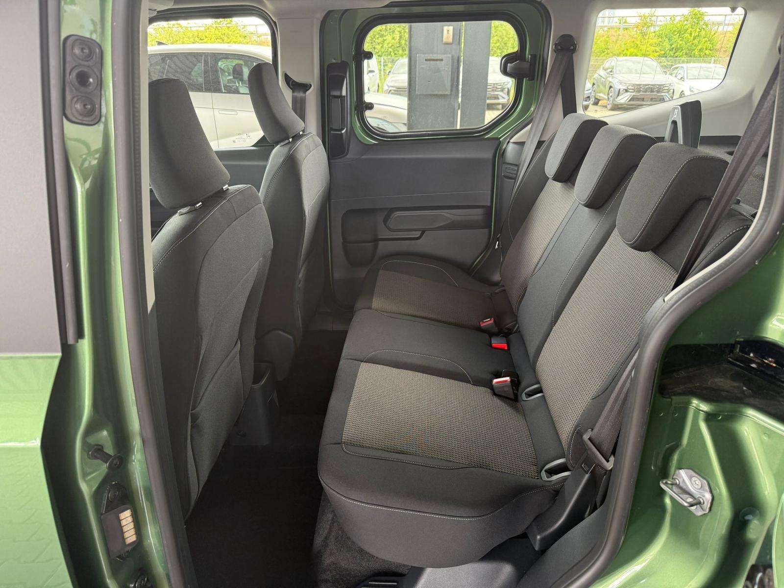 Fahrzeugbild eines Ford Tourneo Courier