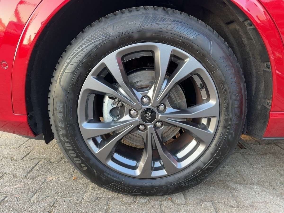 Fahrzeugbild eines Ford Kuga