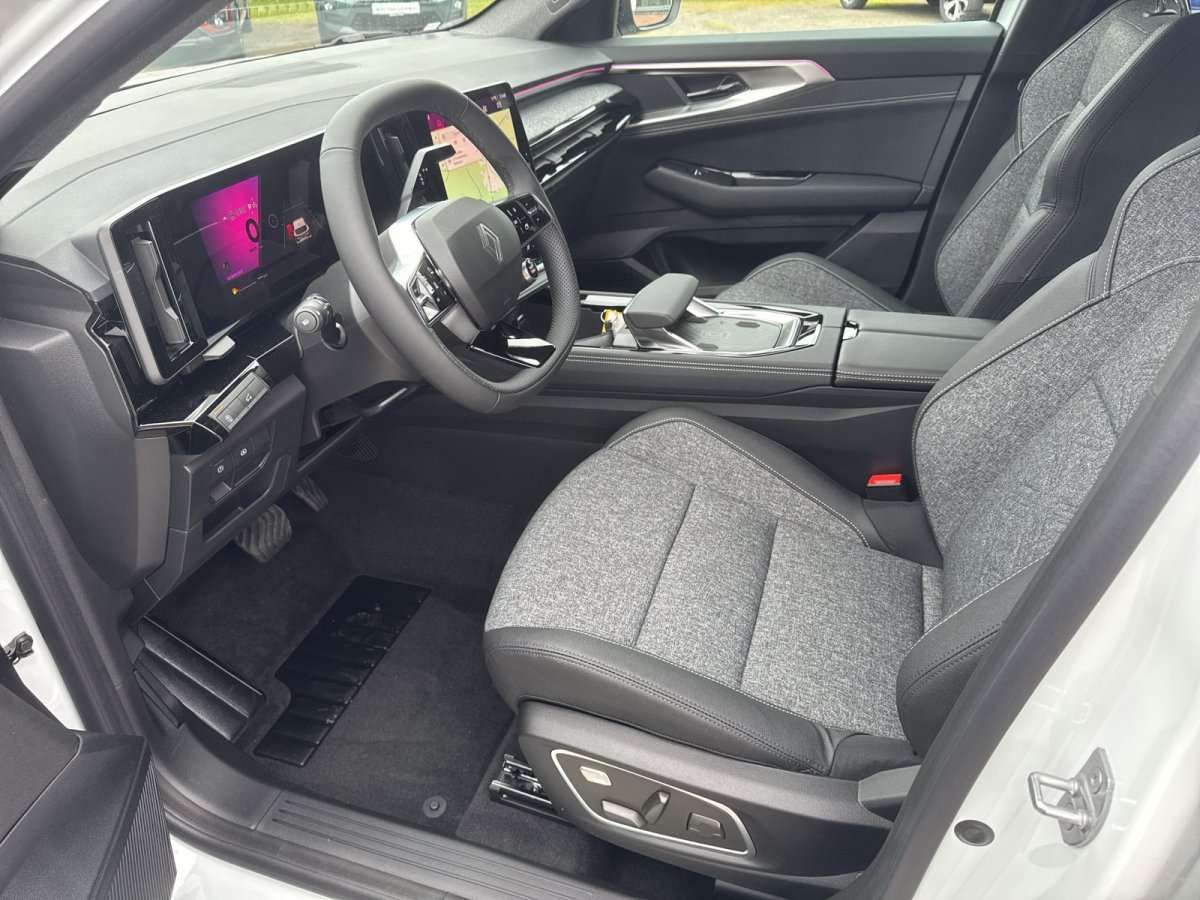 Fahrzeugbild eines Renault Austral