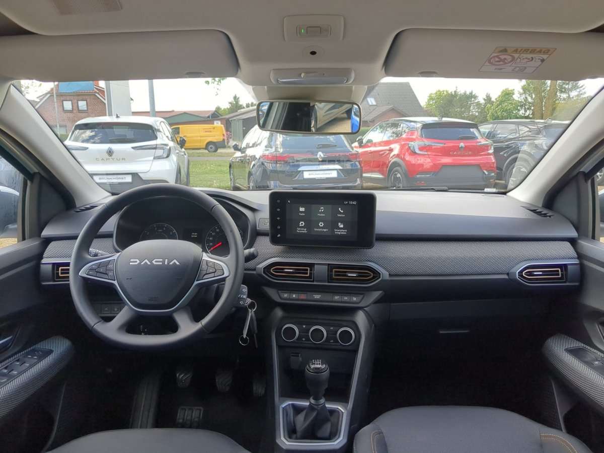 Fahrzeugbild eines Dacia Sandero