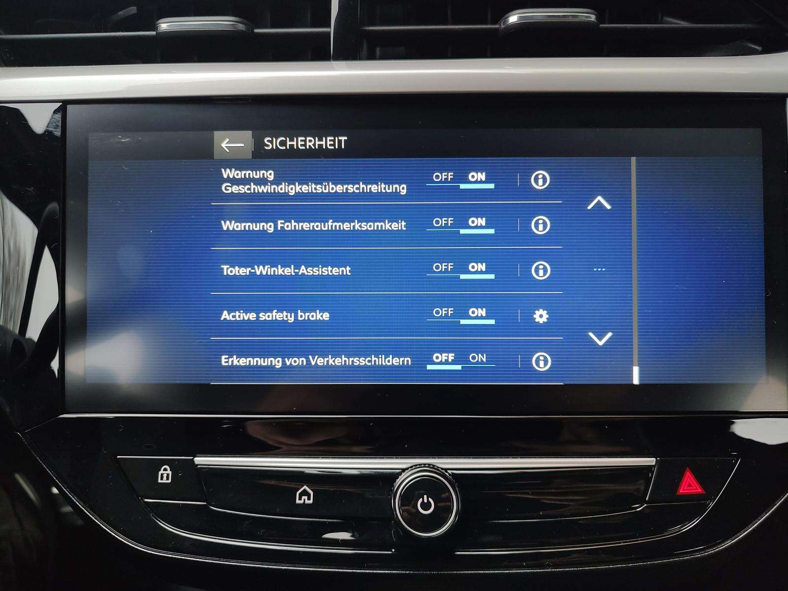 Fahrzeugbild eines Opel Corsa