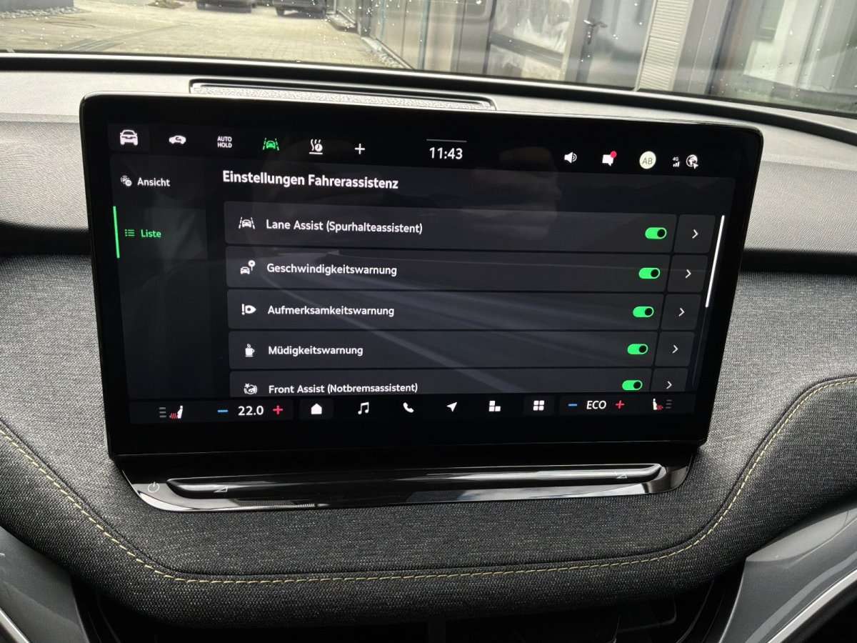 Fahrzeugbild eines Skoda ELROQ