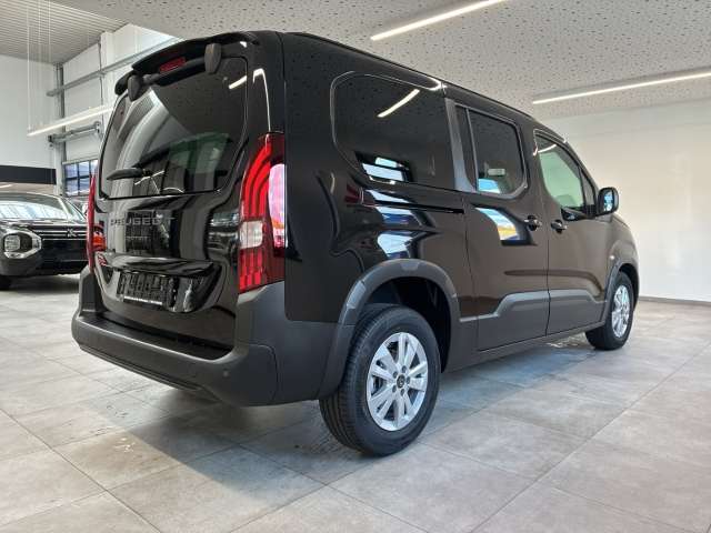 Fahrzeugbild eines Peugeot Rifter