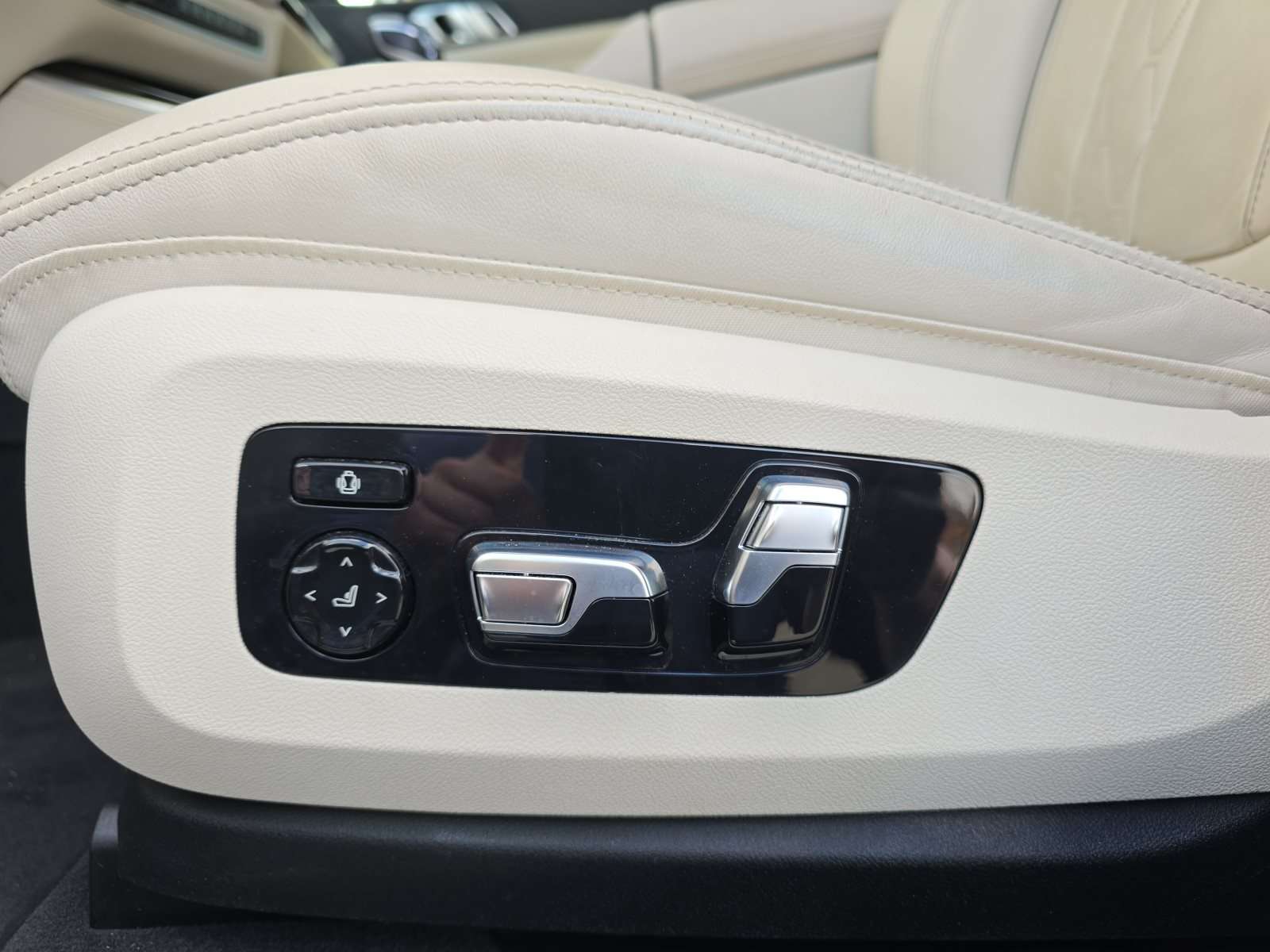 Fahrzeugbild eines BMW X5