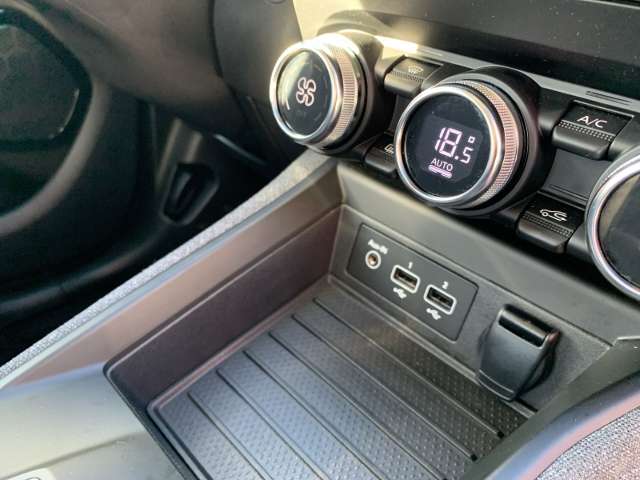 Fahrzeugbild eines Renault ZOE