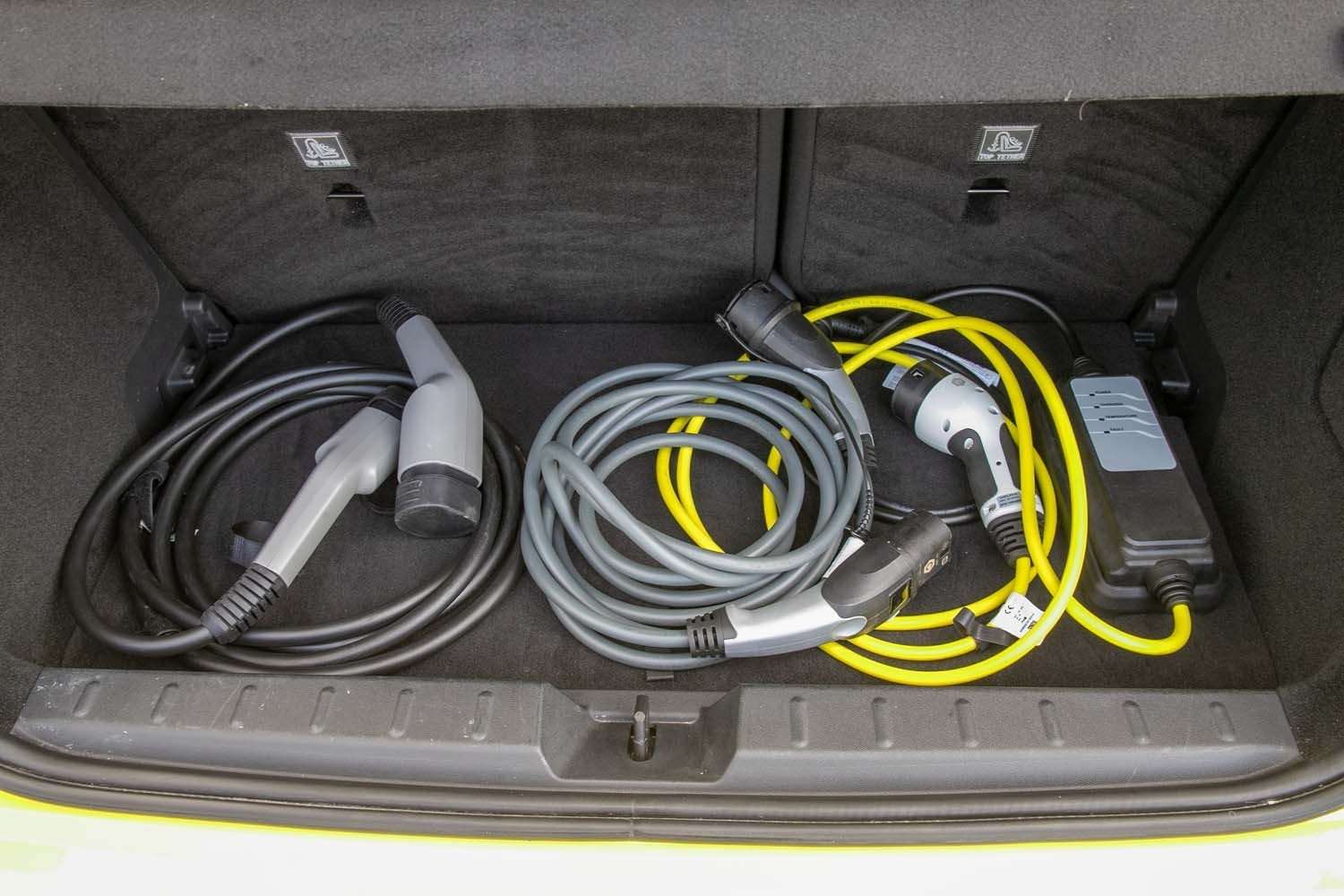 Fahrzeugbild eines MINI COOPER SE