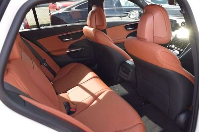 Fahrzeugbild eines Mercedes-Benz C-Klasse