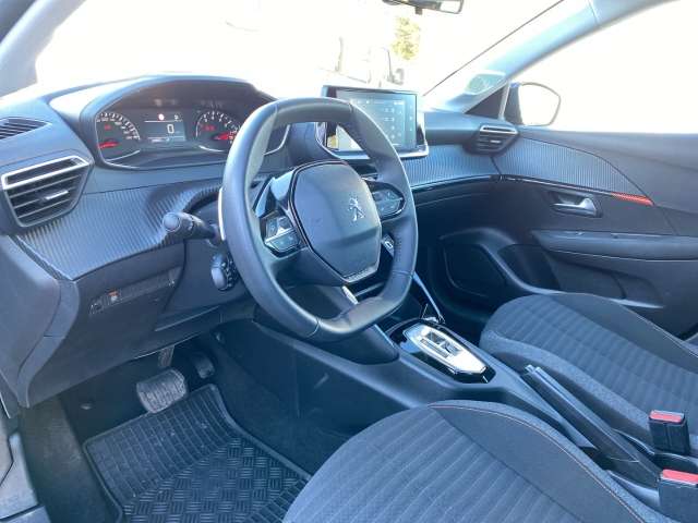 Fahrzeugbild eines Peugeot 208