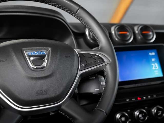 Fahrzeugbild eines Dacia Duster