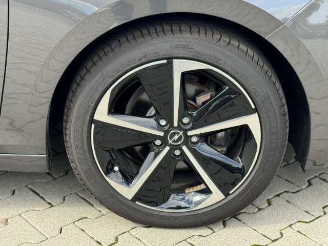 Fahrzeugbild eines Opel Astra