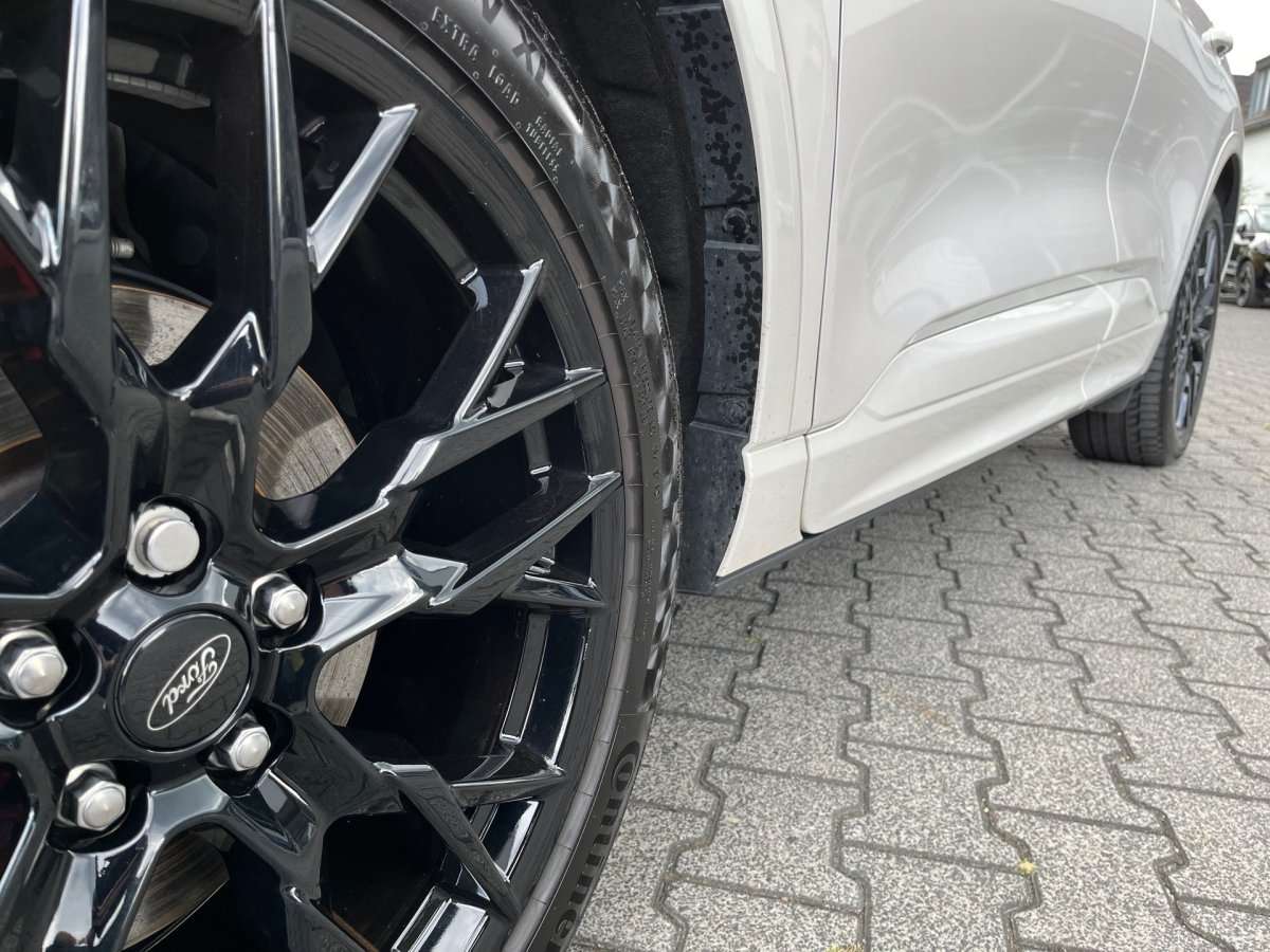 Fahrzeugbild eines Ford Kuga