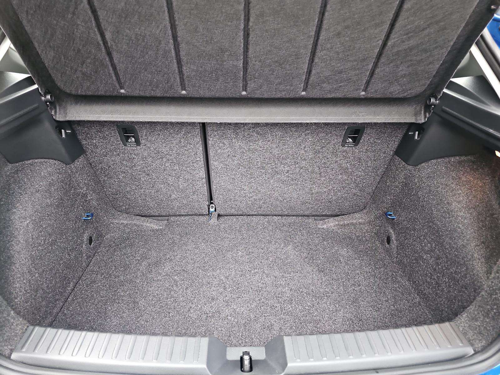 Fahrzeugbild eines SEAT Ibiza