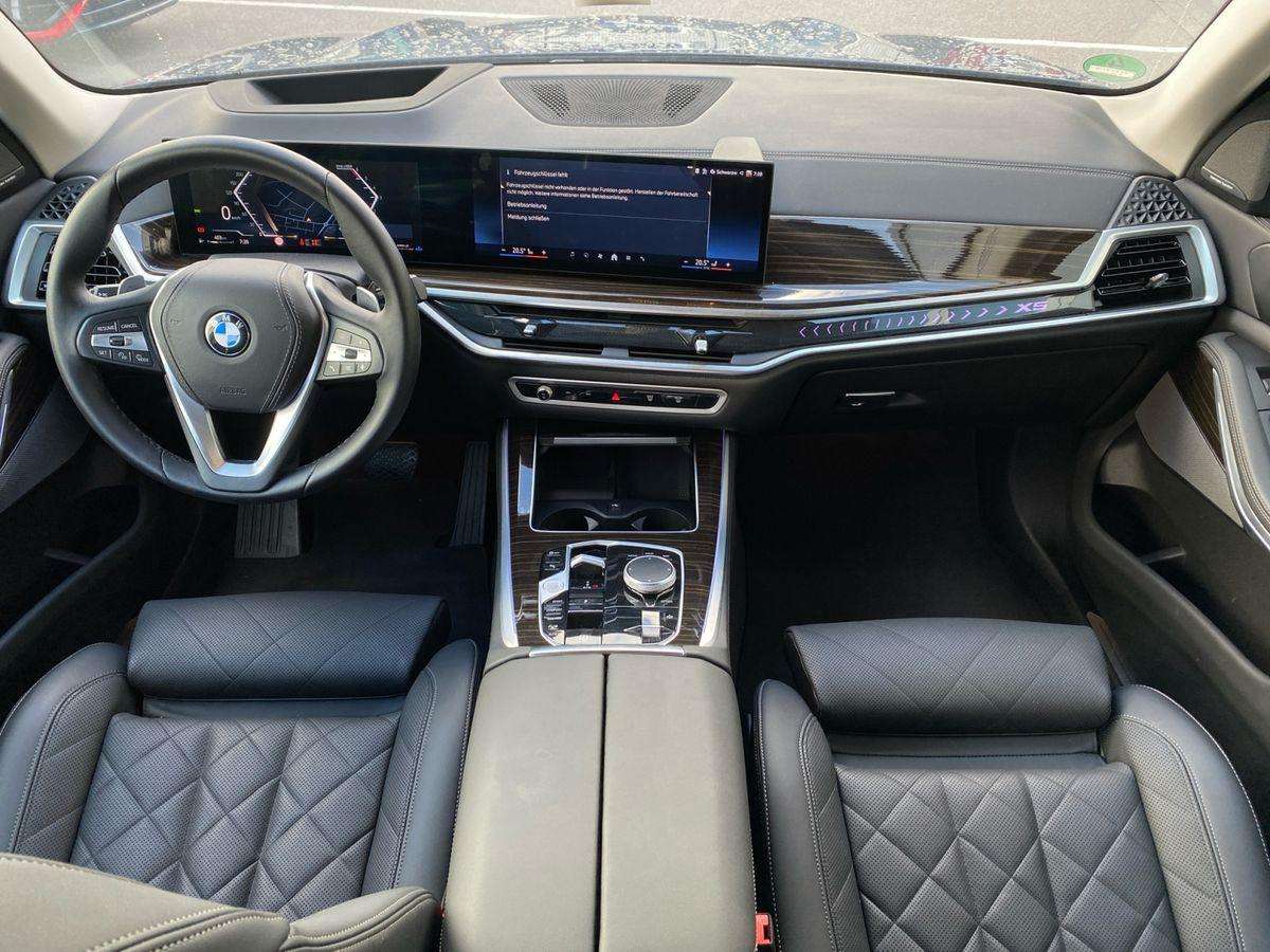Fahrzeugbild eines BMW X5