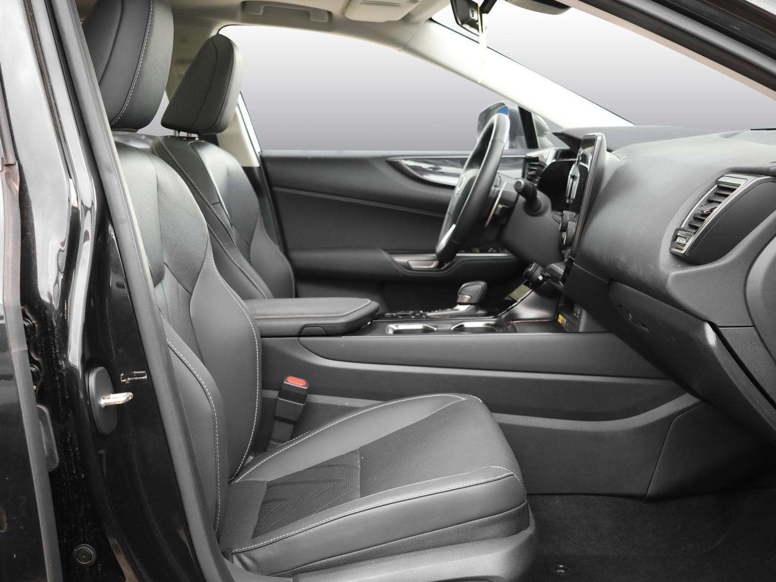 Fahrzeugbild eines Lexus NX