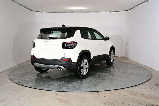 Fahrzeugbild eines Jeep Avenger