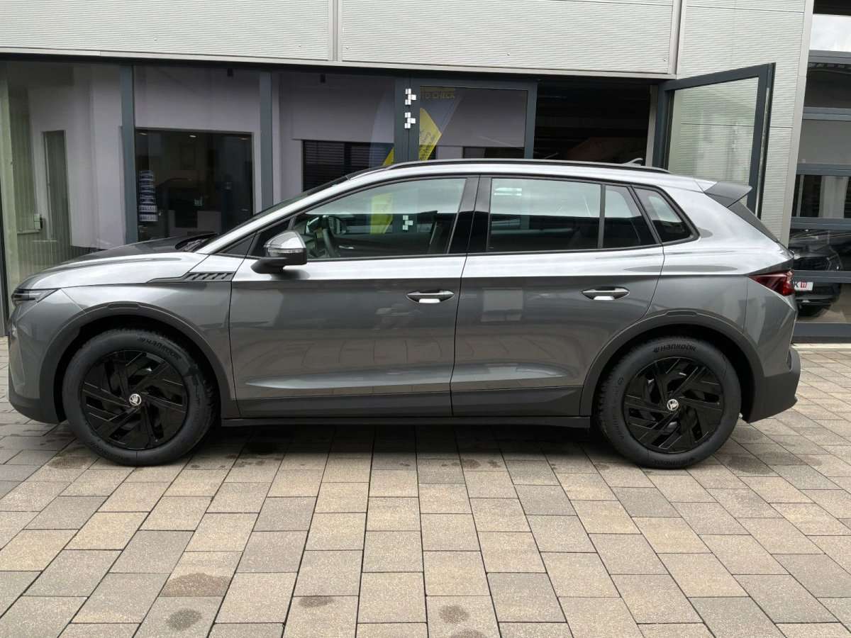 Fahrzeugbild eines Skoda ELROQ