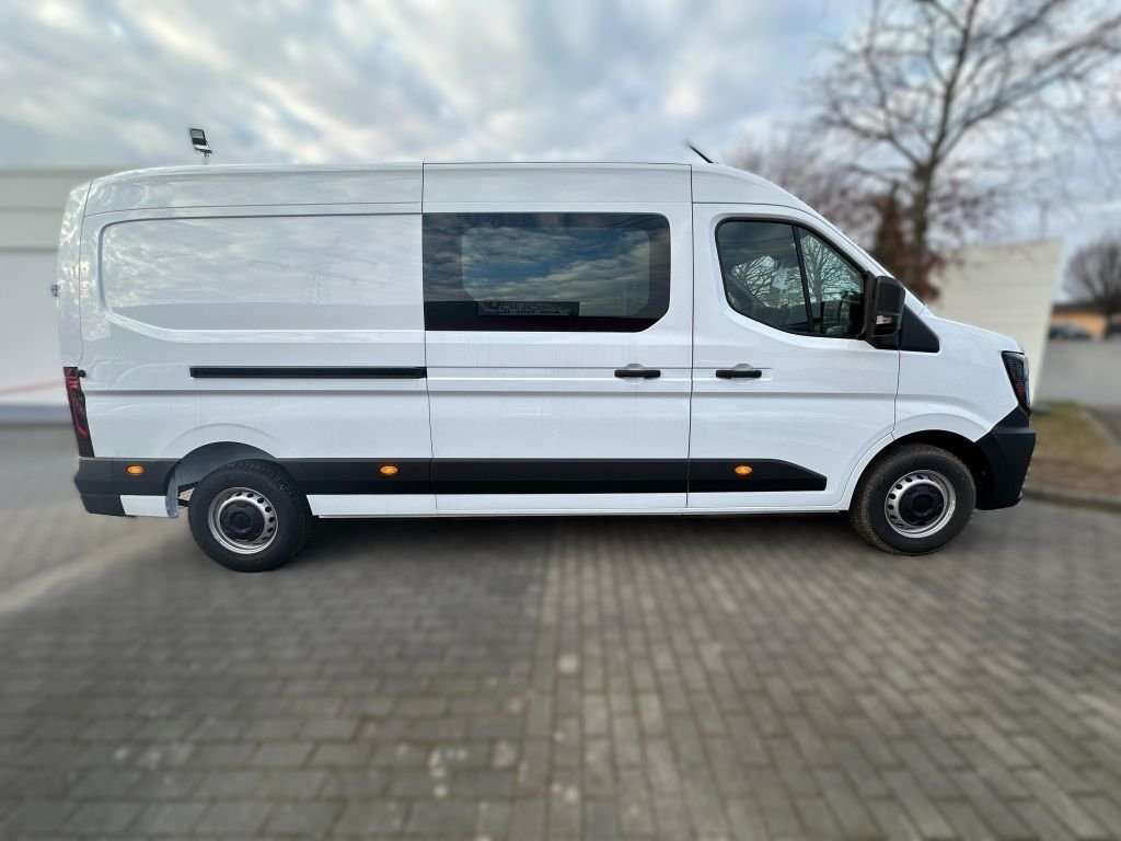 Fahrzeugbild eines Renault Master