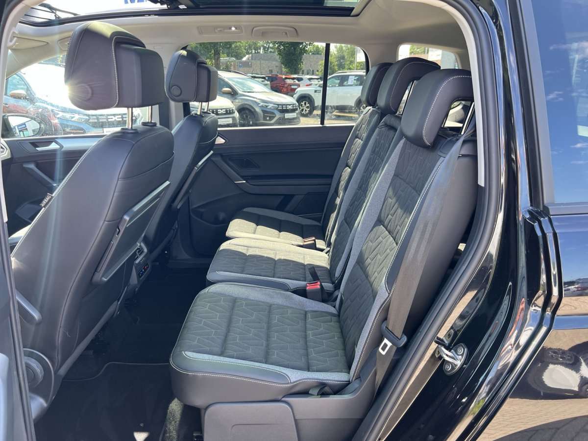 Fahrzeugbild eines Volkswagen Touran
