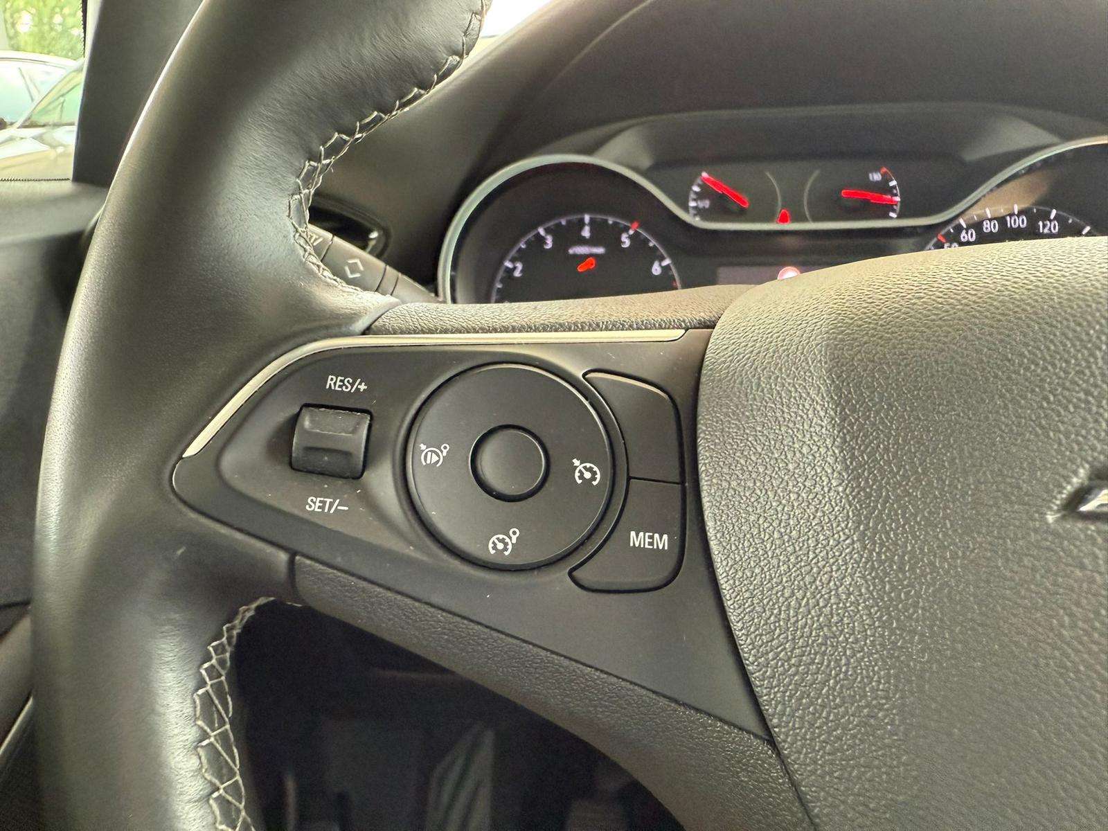 Fahrzeugbild eines Opel Crossland X