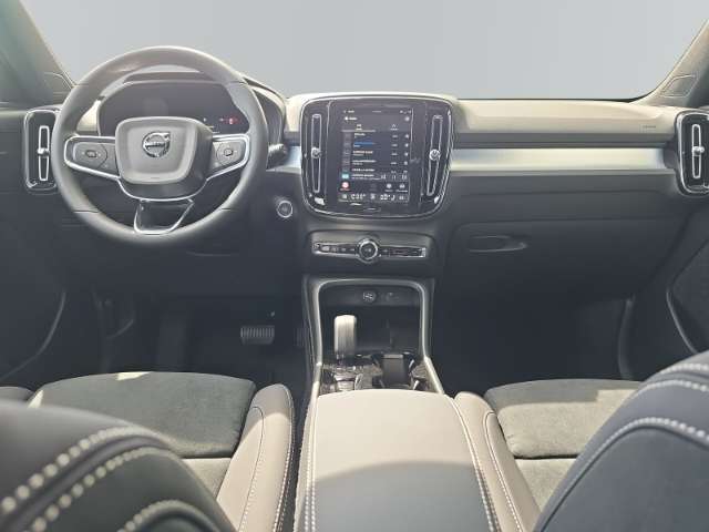 Fahrzeugbild eines Volvo XC40