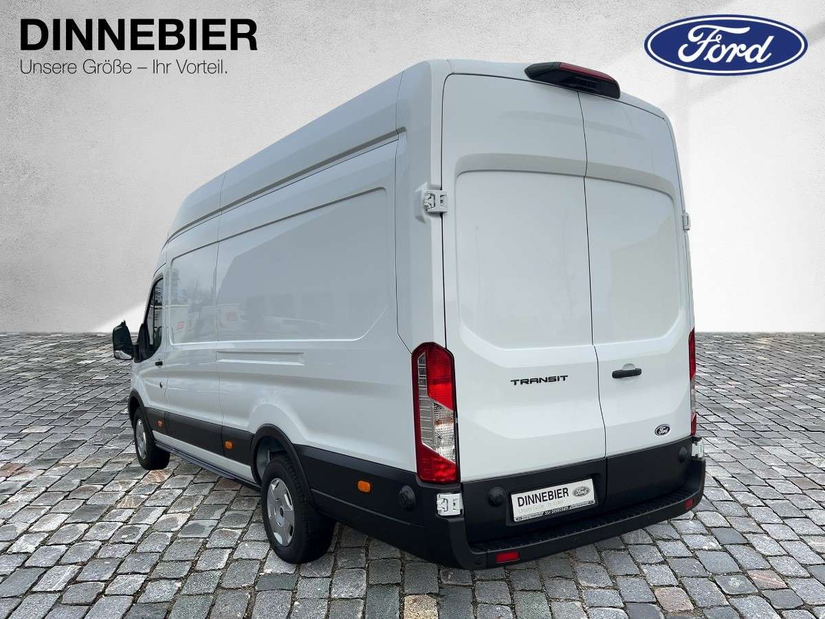 Fahrzeugbild eines Ford Transit