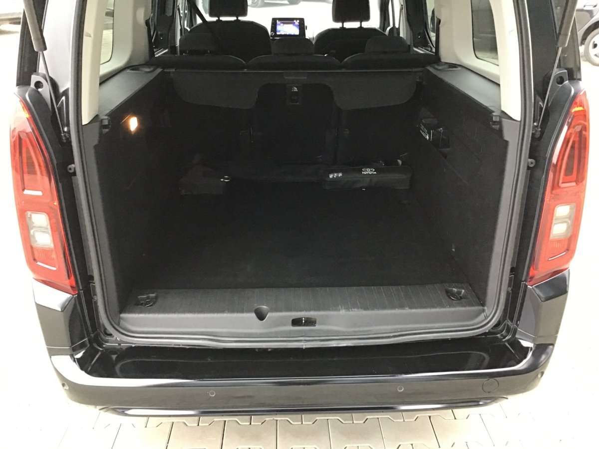 Fahrzeugbild eines Toyota Proace