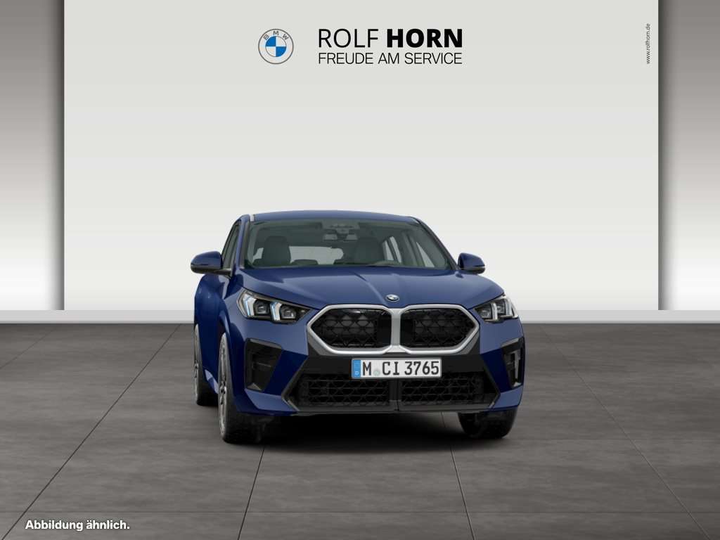 Fahrzeugbild eines BMW X2
