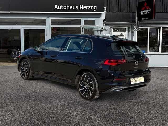 Fahrzeugbild eines Volkswagen Golf