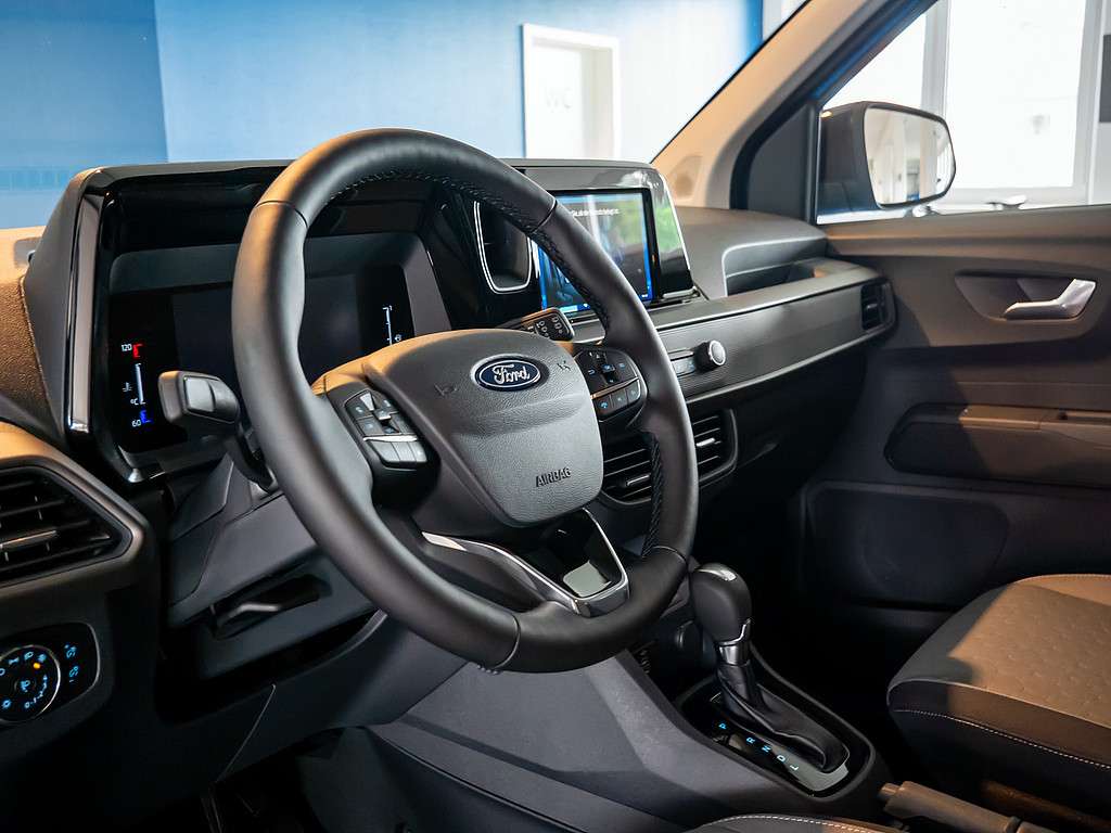 Fahrzeugbild eines Ford Tourneo Courier