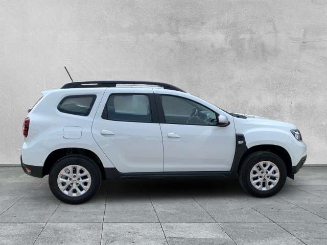 Fahrzeugbild eines Dacia Duster